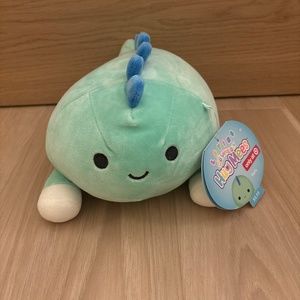 “Rafa” dinosaur squishmallow